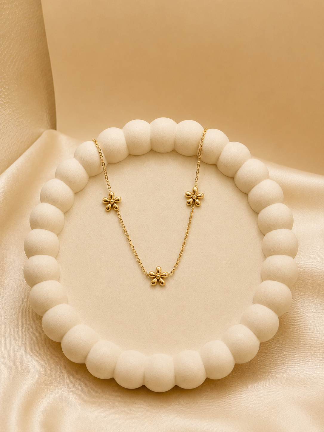 Daisy Chain Necklace