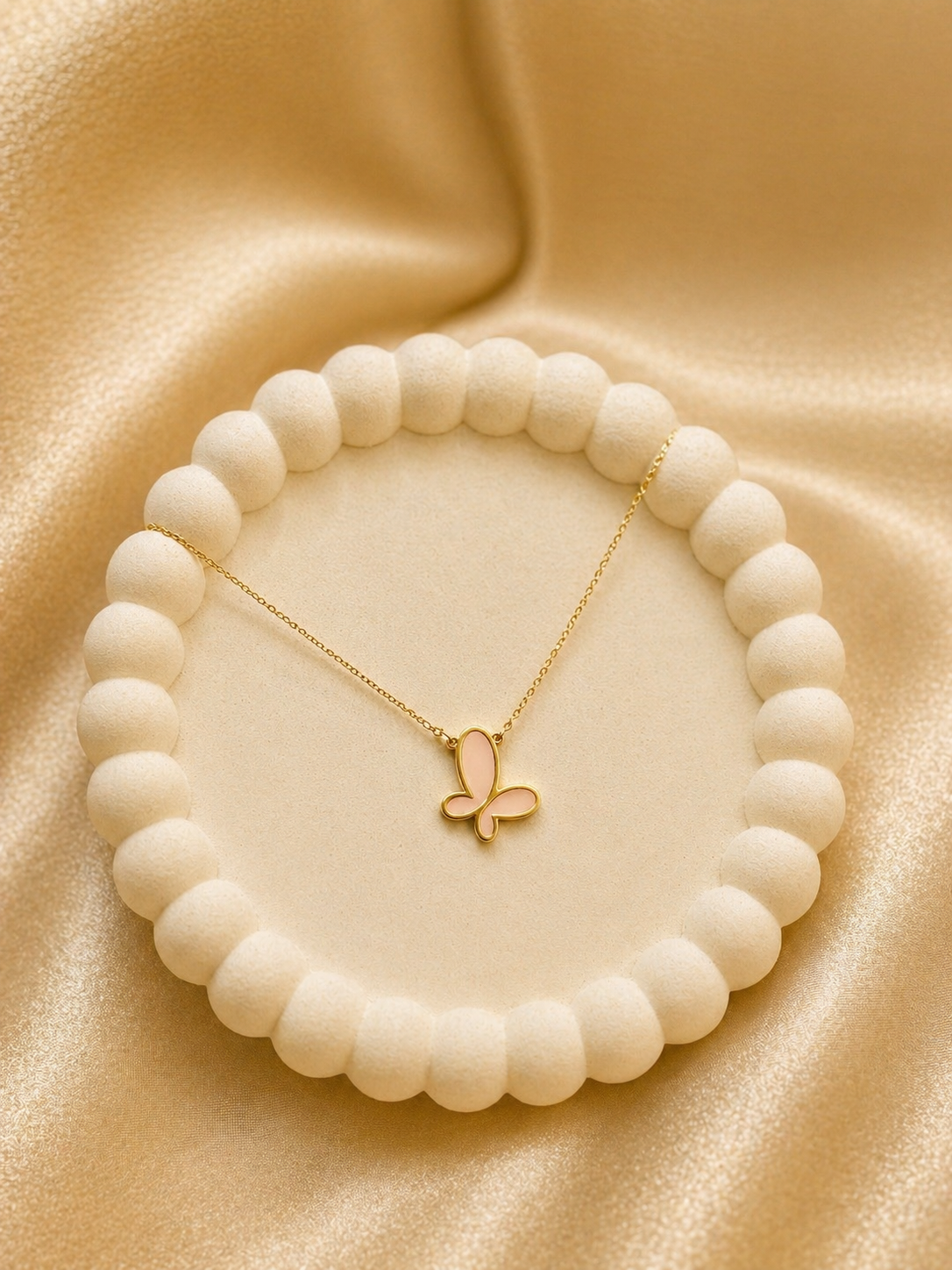Blush Flutter Chain