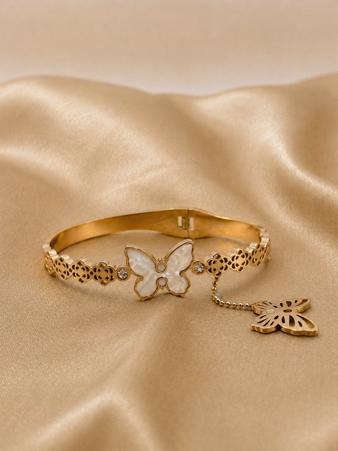 Moonwing Cuff