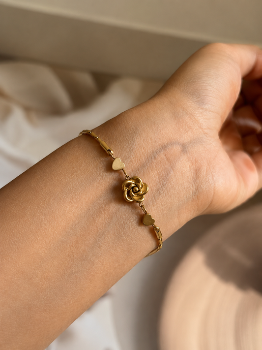 Golden Rose Heart Bracelet