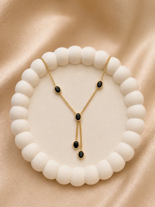 Obsidian Lariat
