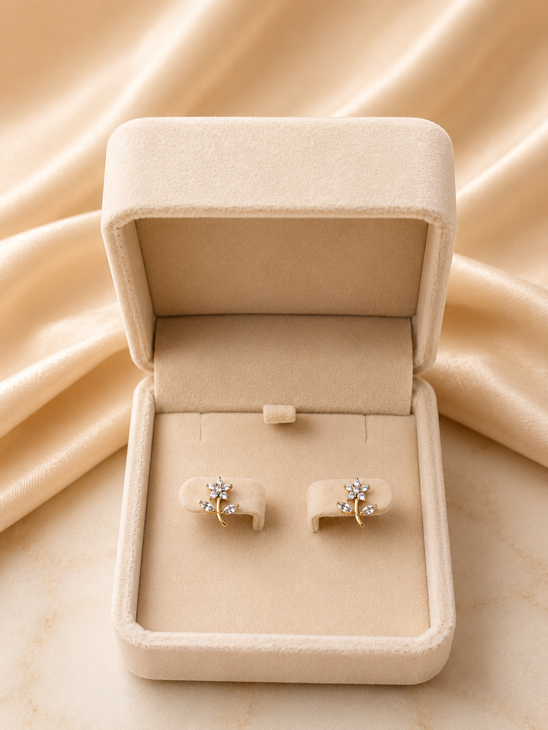 Snowdrop Flower Stud