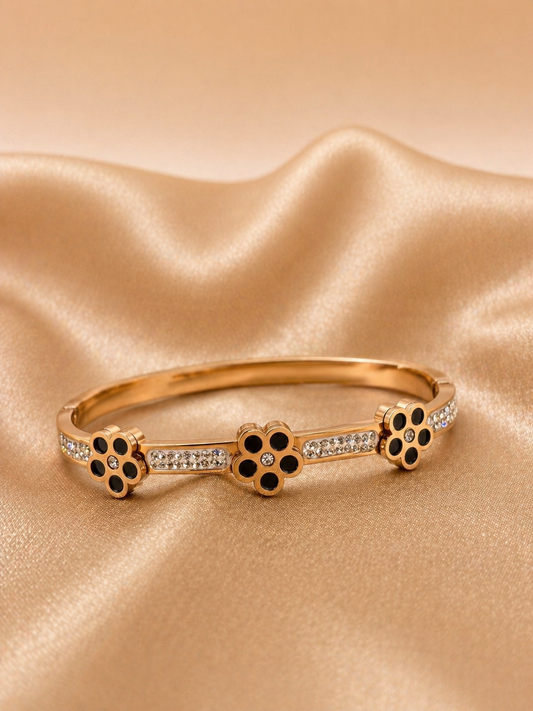 Noir Bloom Bangle